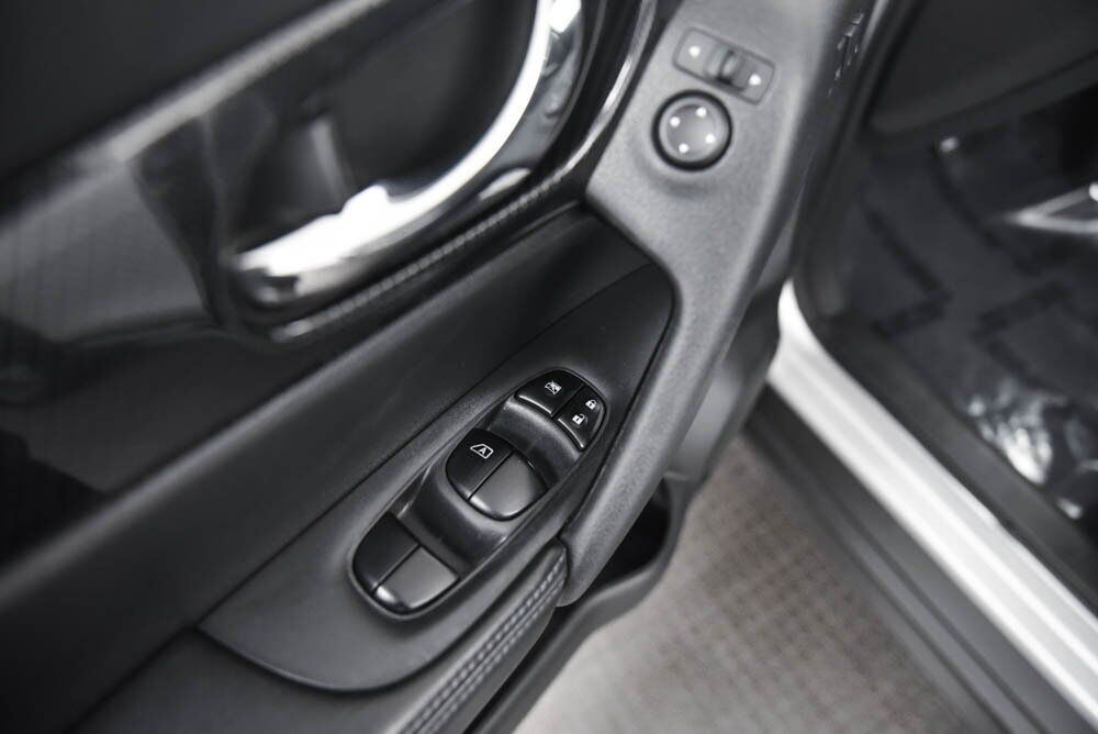 2017 Nissan Rogue SL AKRON OH