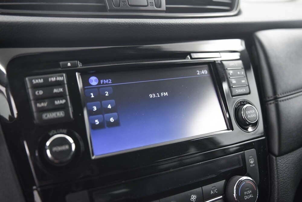 2017 Nissan Rogue SL AKRON OH