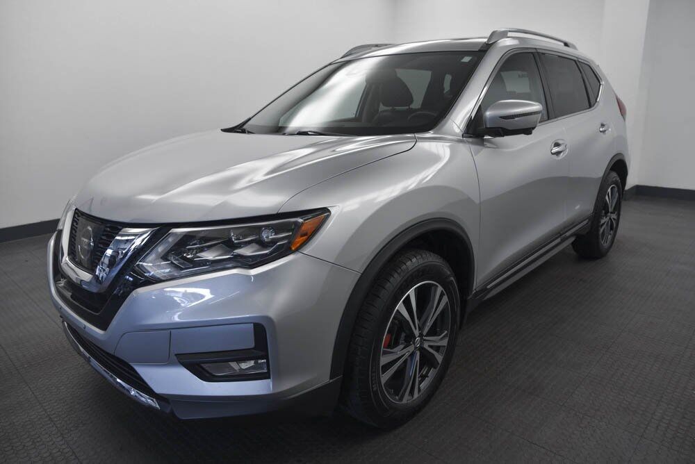 2017 Nissan Rogue SL AKRON OH
