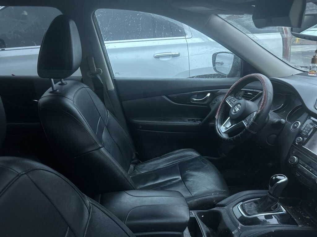 2017 Nissan Rogue SL Akron OH