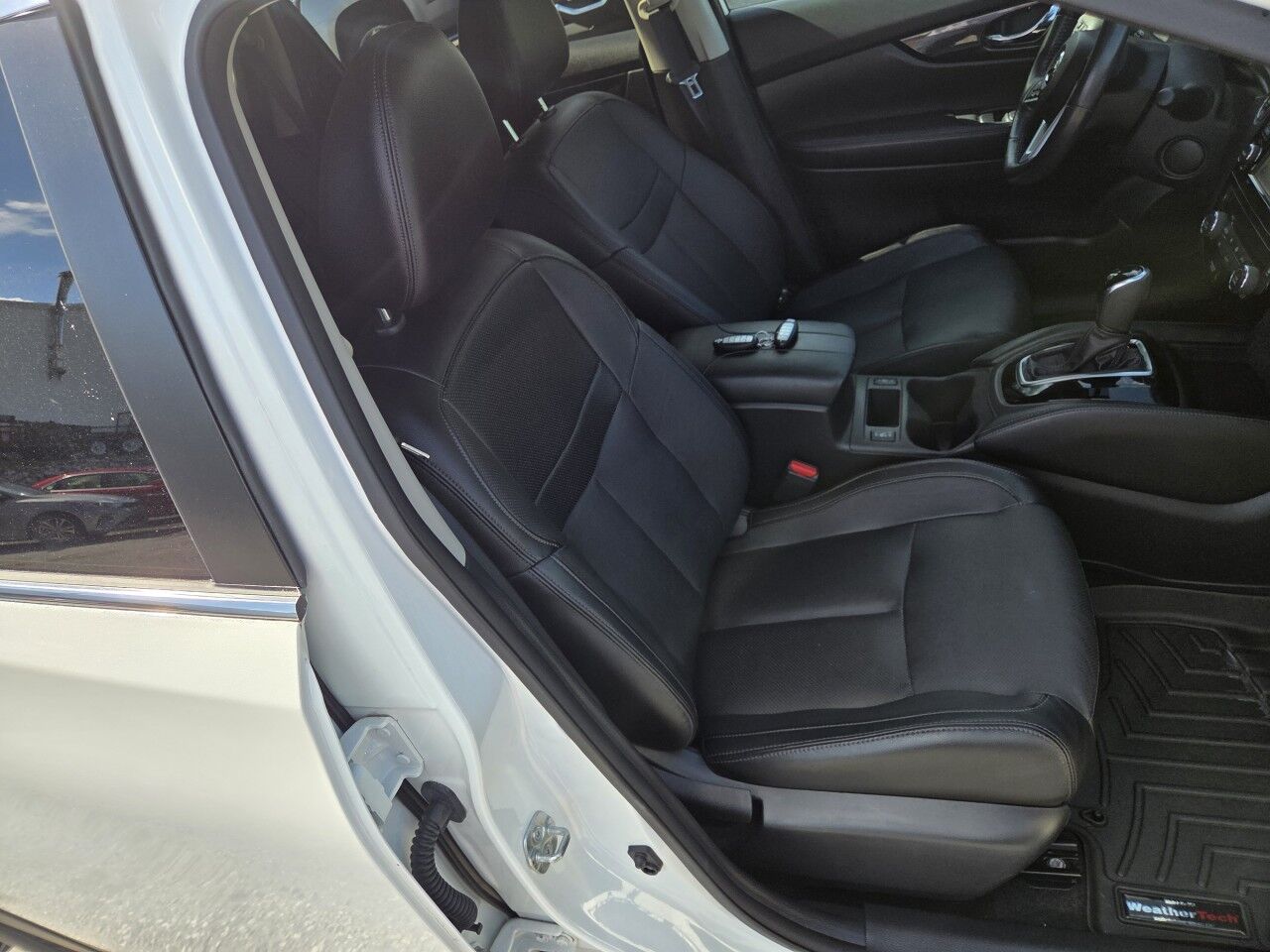 2017 Nissan Rogue SL Charlton MA