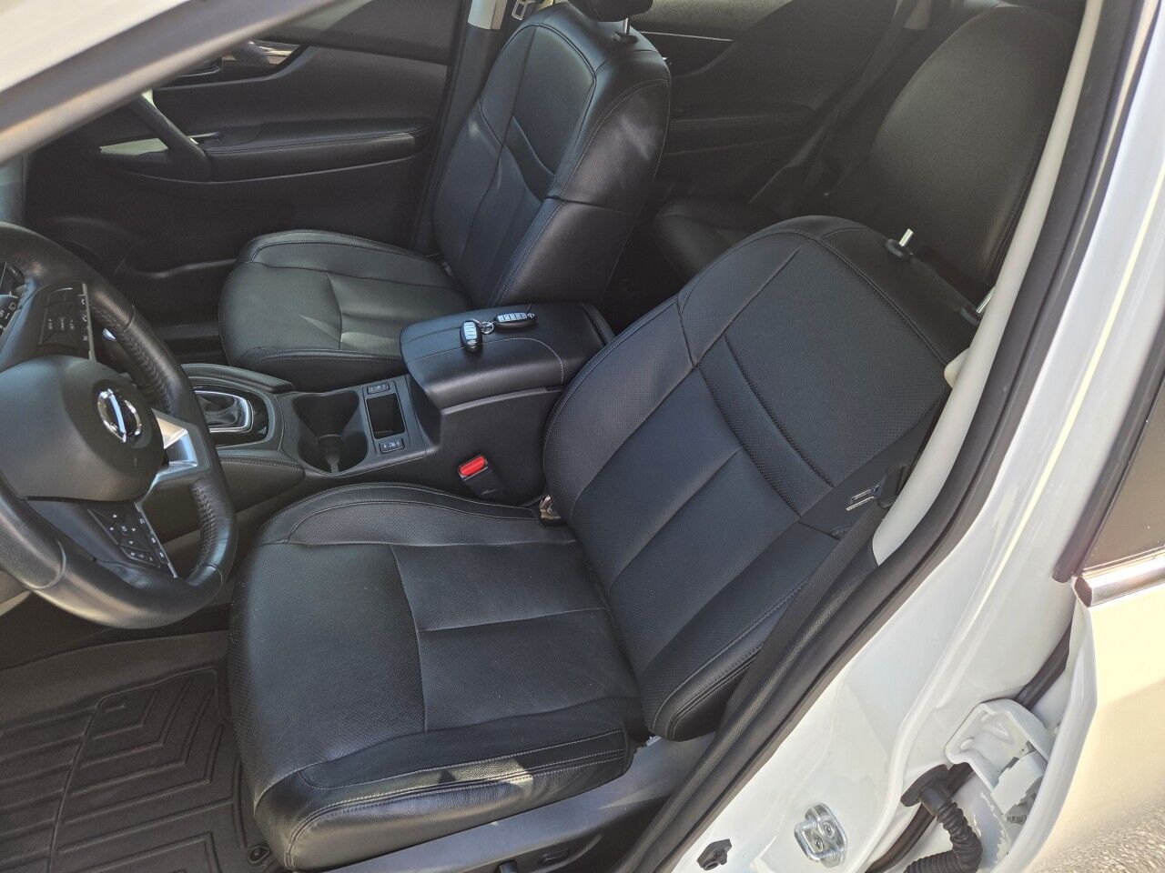 2017 Nissan Rogue SL Charlton MA
