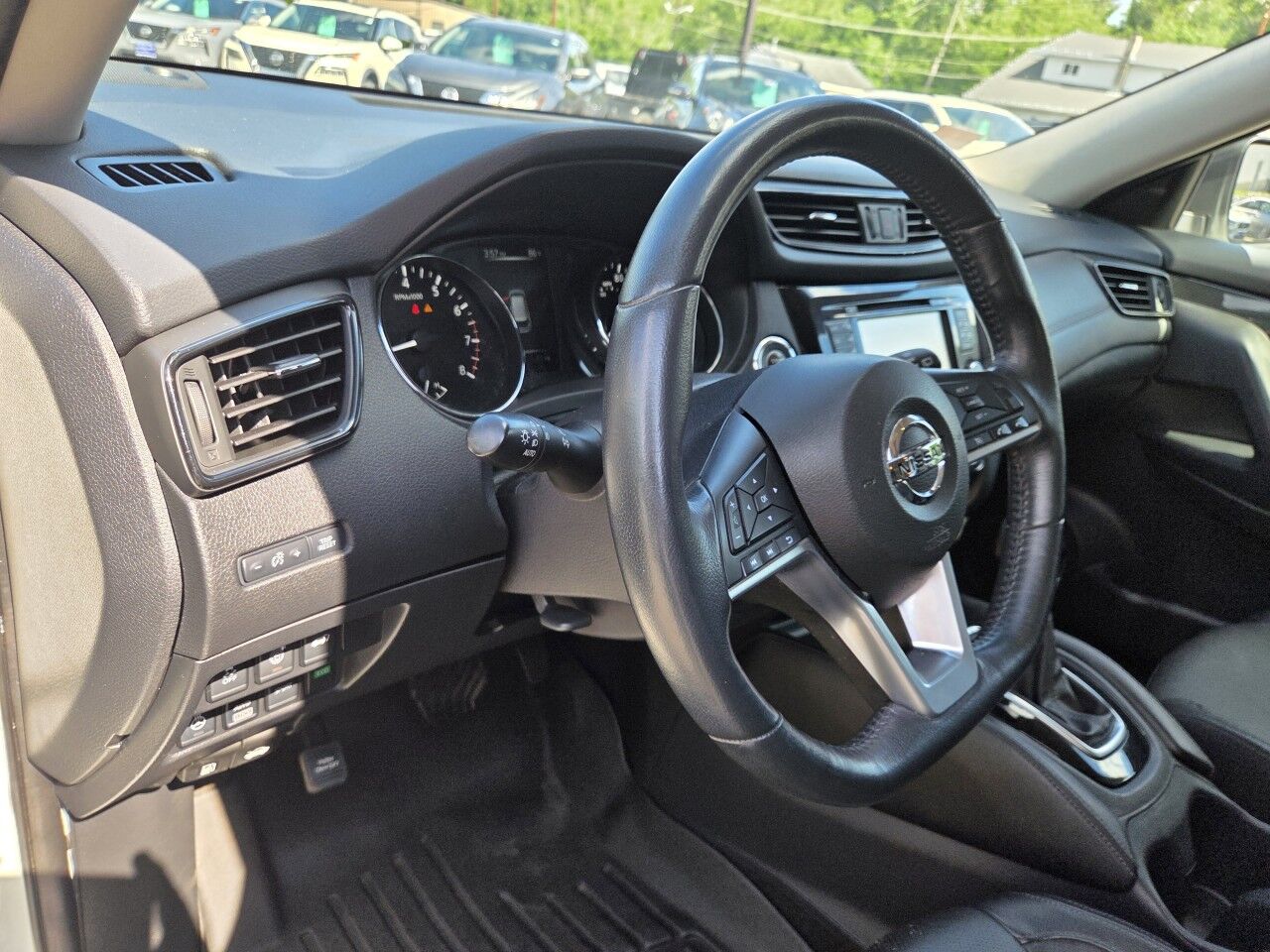 2017 Nissan Rogue SL Charlton MA