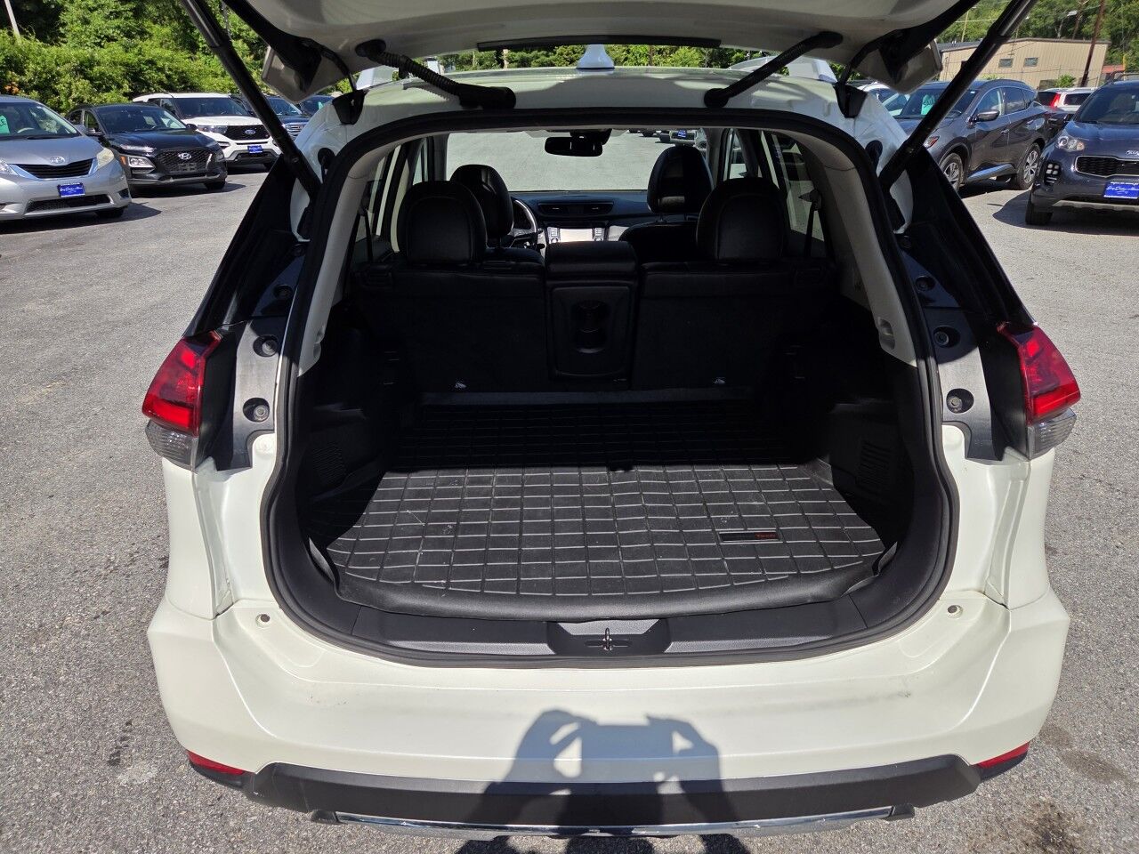 2017 Nissan Rogue SL Charlton MA