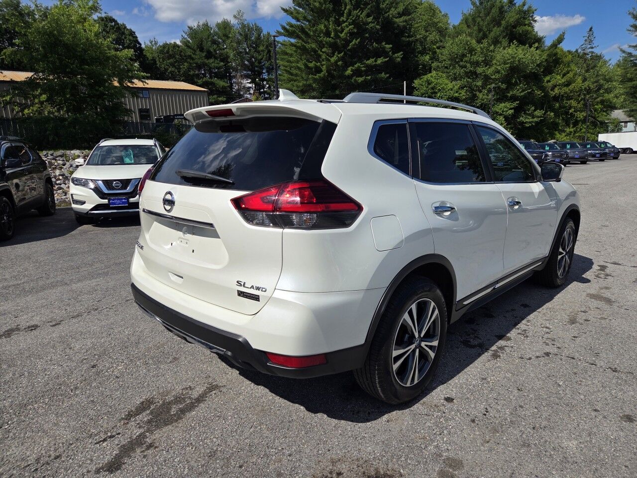 2017 Nissan Rogue SL