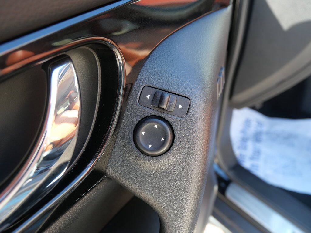 2017 Nissan Rogue SL Mt Pleasant MI