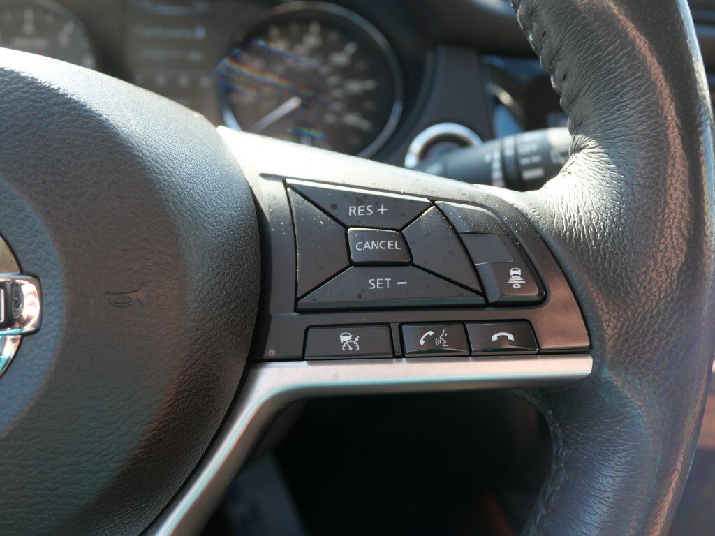 2017 Nissan Rogue SL Mt Pleasant MI
