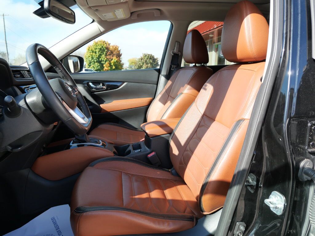 2017 Nissan Rogue SL Mt Pleasant MI