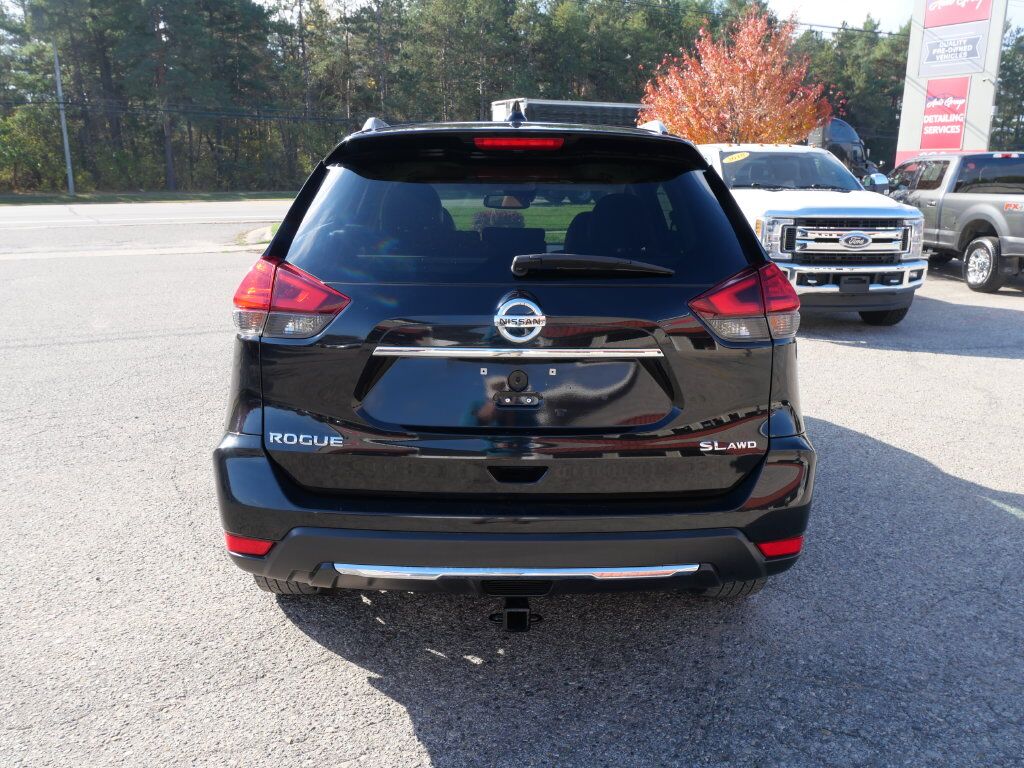 2017 Nissan Rogue SL Mt Pleasant MI