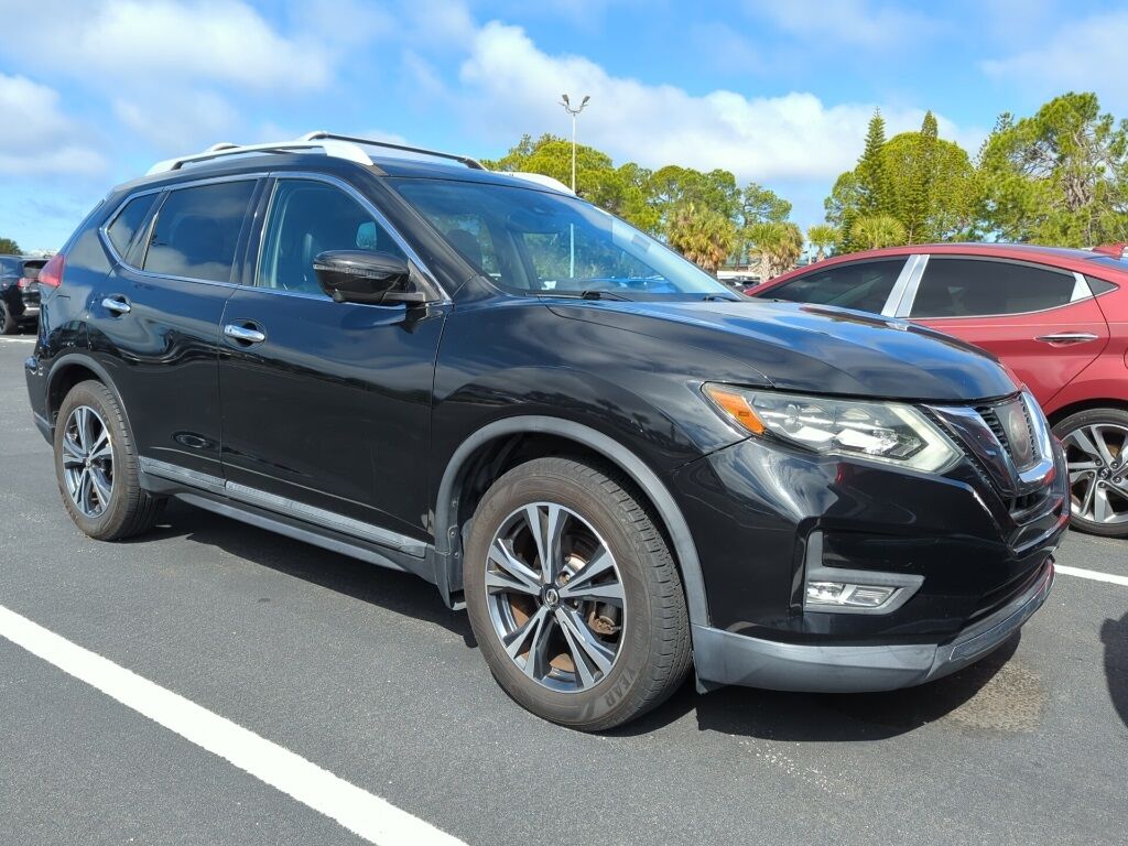 2017 Nissan Rogue SL Oshkosh WI