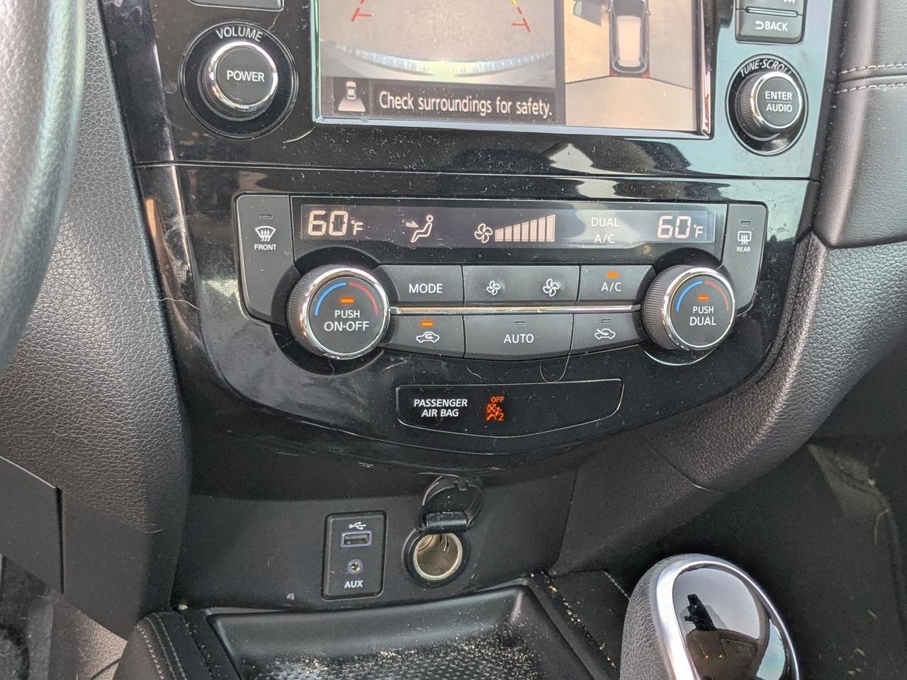 2017 Nissan Rogue SL