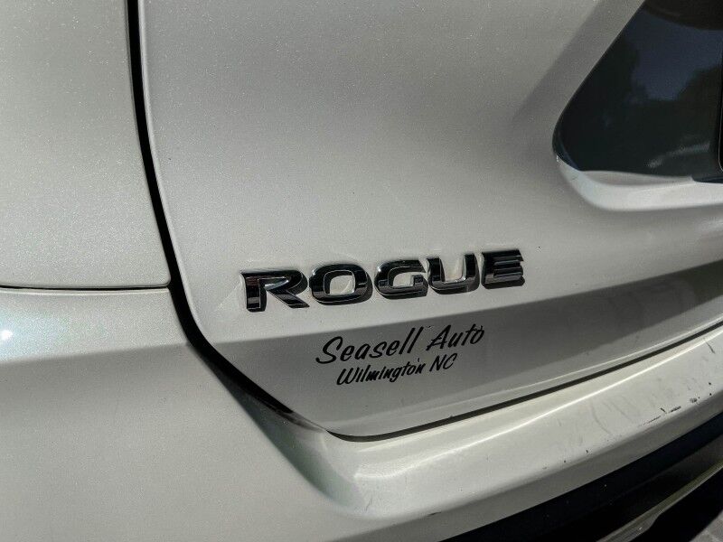 2017 Nissan Rogue SL Wilmington NC
