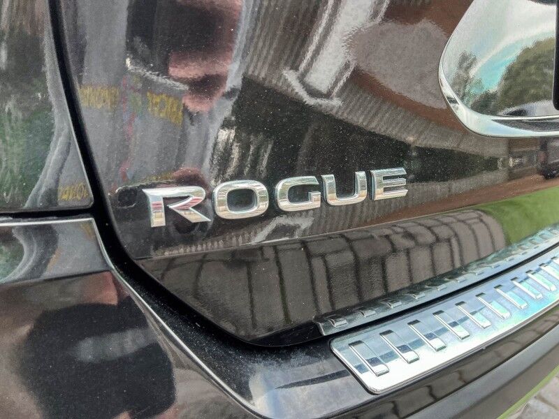 2017 Nissan Rogue SL Wilmington NC