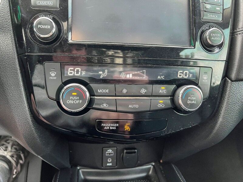 2017 Nissan Rogue SL Wilmington NC