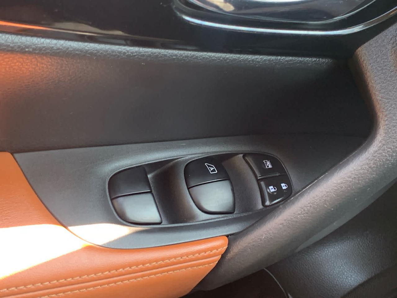 2017 Nissan Rogue SL Dartmouth MA