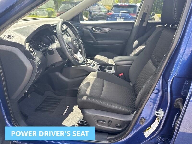 2017 Nissan Rogue SV - HEATED SEATS - NAVIGATION Webster MA