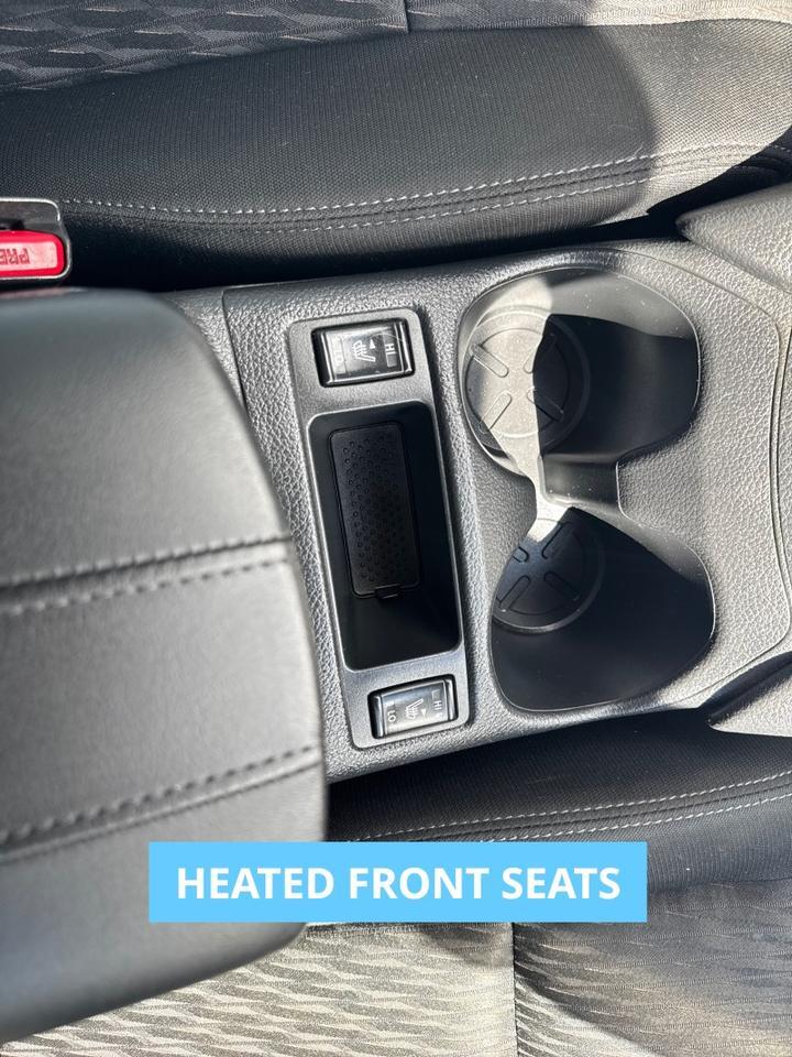 2017 Nissan Rogue SV - HEATED SEATS - NAVIGATION Webster MA