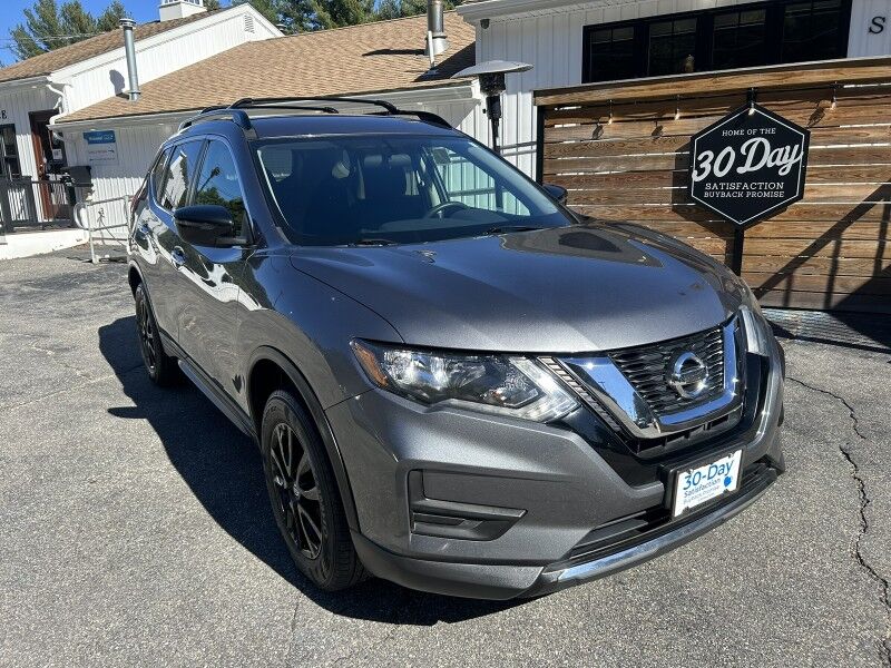 2017 Nissan Rogue SV Midnight Edition photo 2