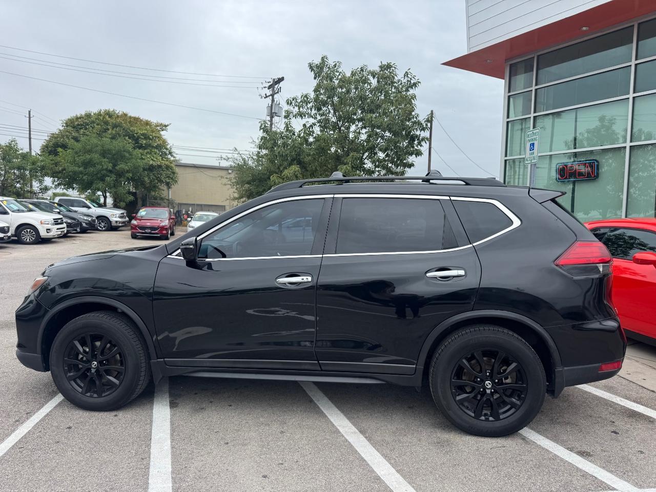 2017 Nissan Rogue SV 2WD Austin TX