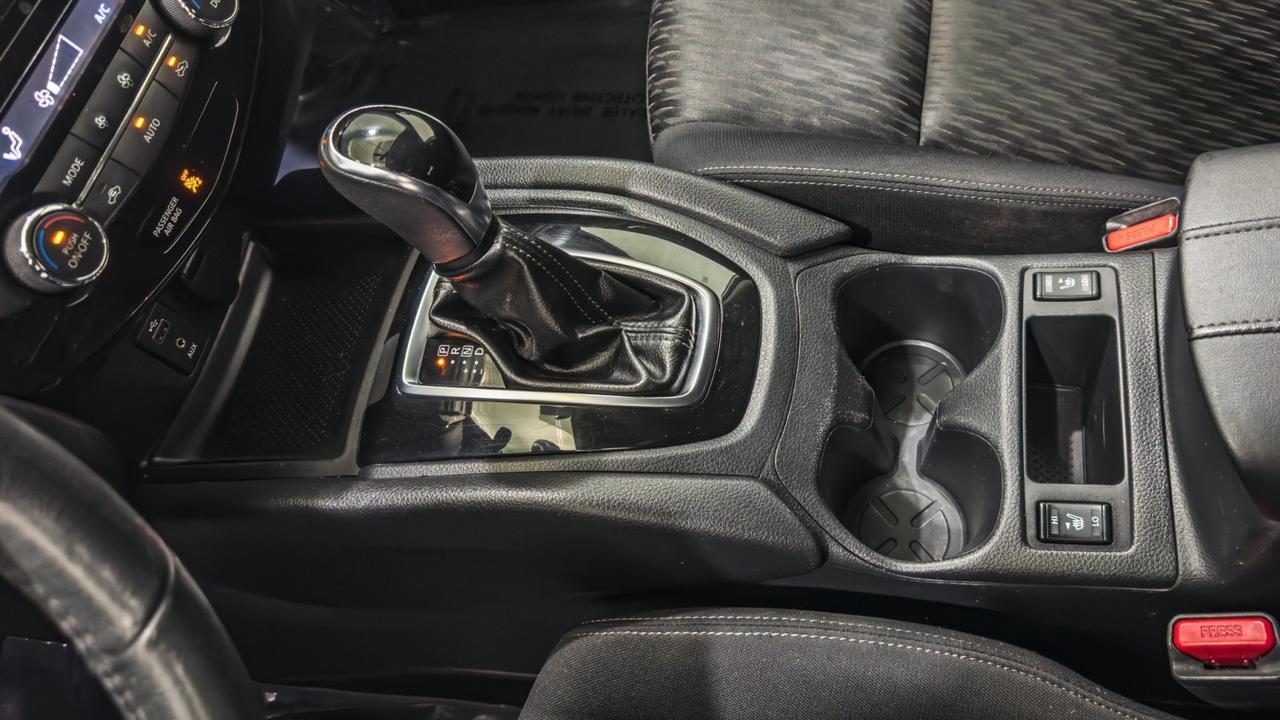 2017 Nissan Rogue SV AWD Tallmadge OH