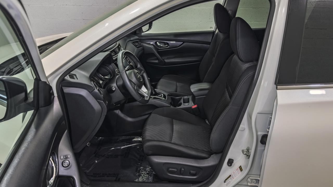 2017 Nissan Rogue SV AWD Tallmadge OH