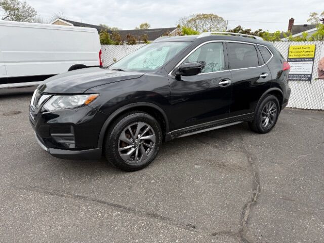 2017 Nissan Rogue SV AWD photo