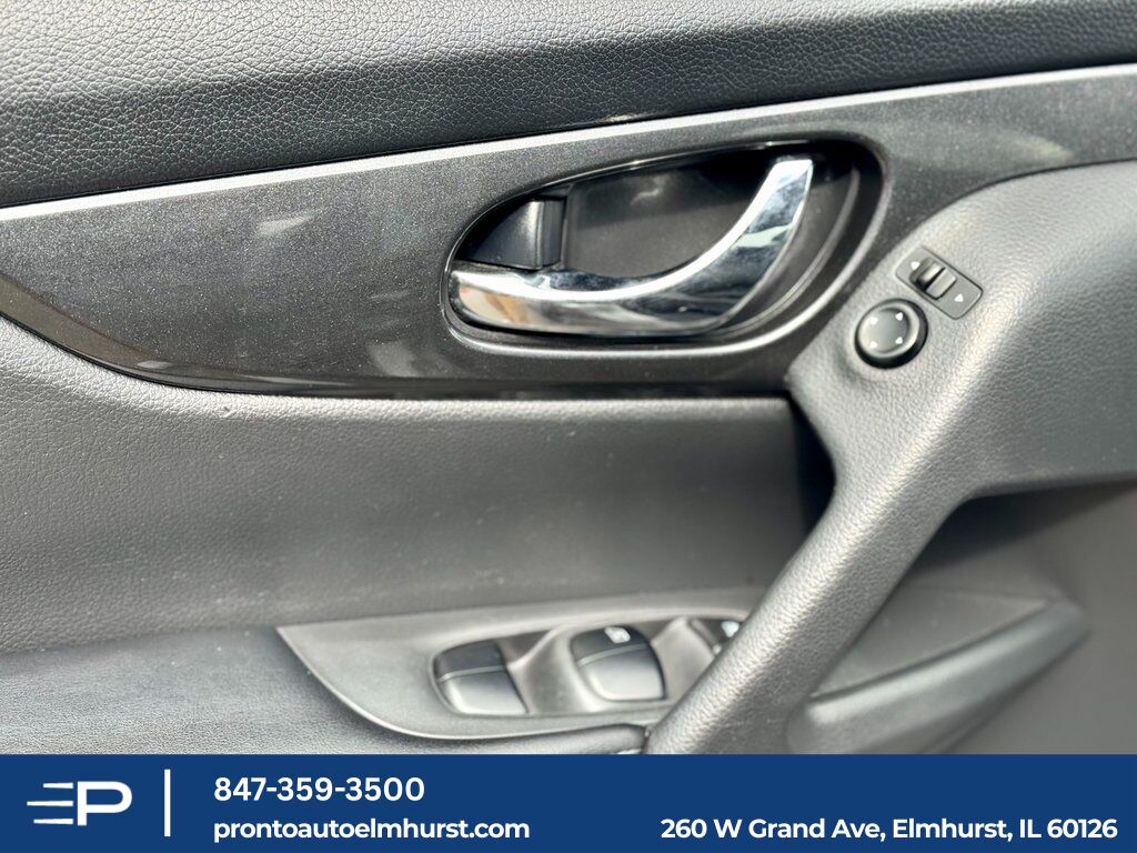 2017 Nissan Rogue SV Elmhurst IL