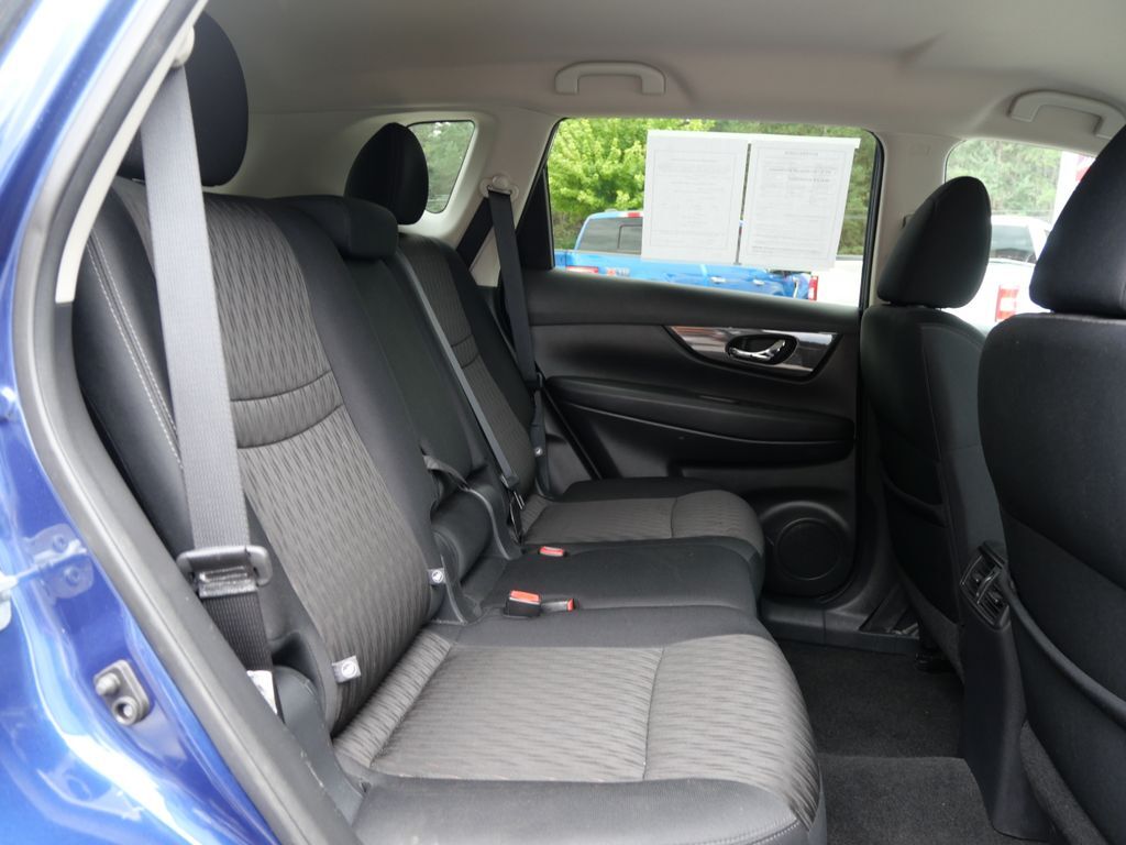2017 Nissan Rogue SV Mt Pleasant MI