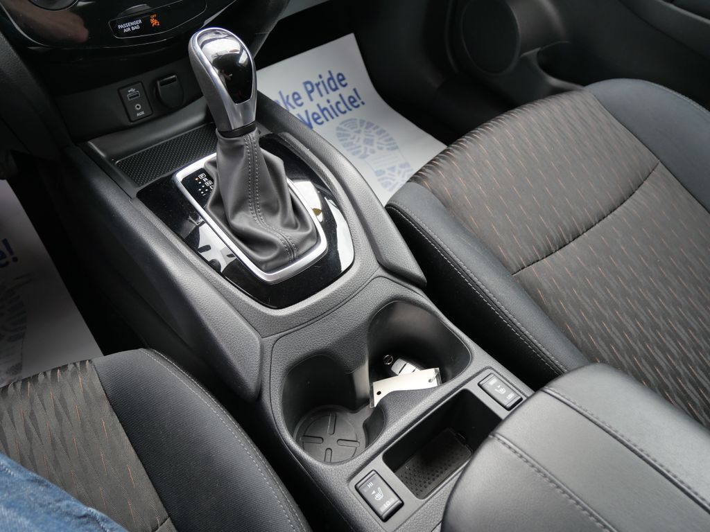 2017 Nissan Rogue SV Mt Pleasant MI