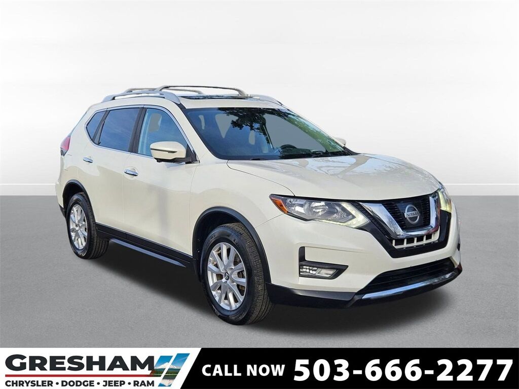 2017 Nissan Rogue SV
