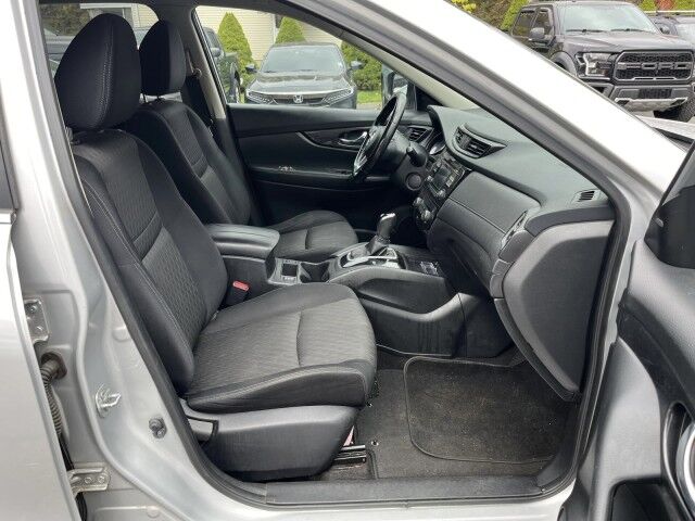 2017 Nissan Rogue SV Whitehall PA