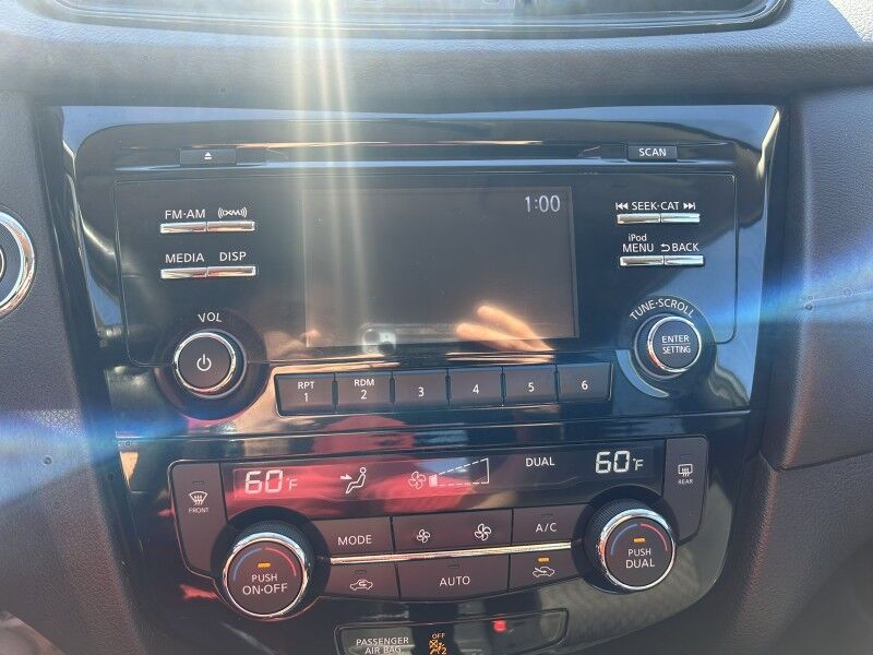 2017 Nissan Rogue SV Webster MA