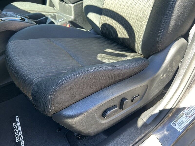 2017 Nissan Rogue SV Webster MA
