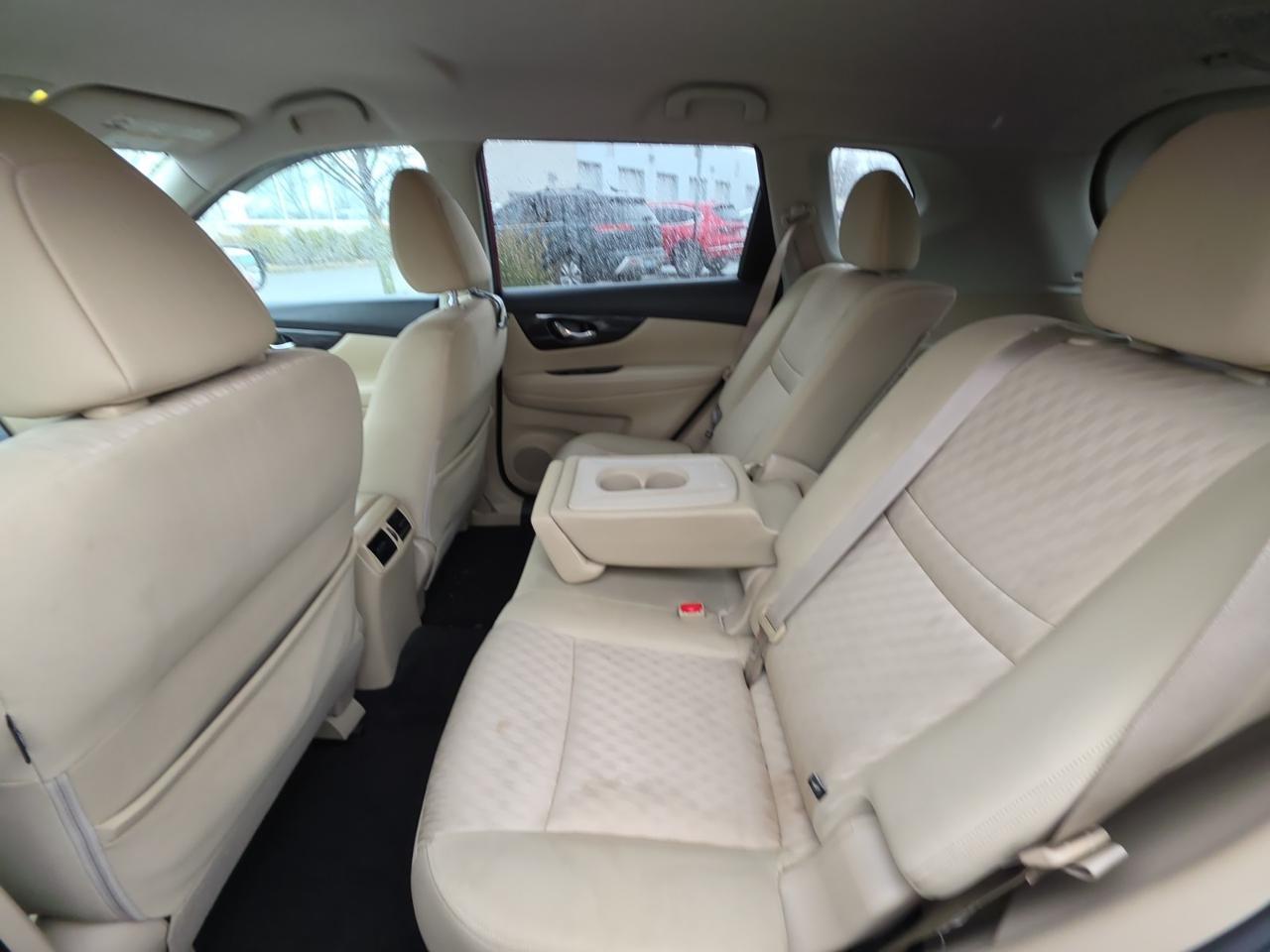 2017 Nissan Rogue SV Glen Burnie MD