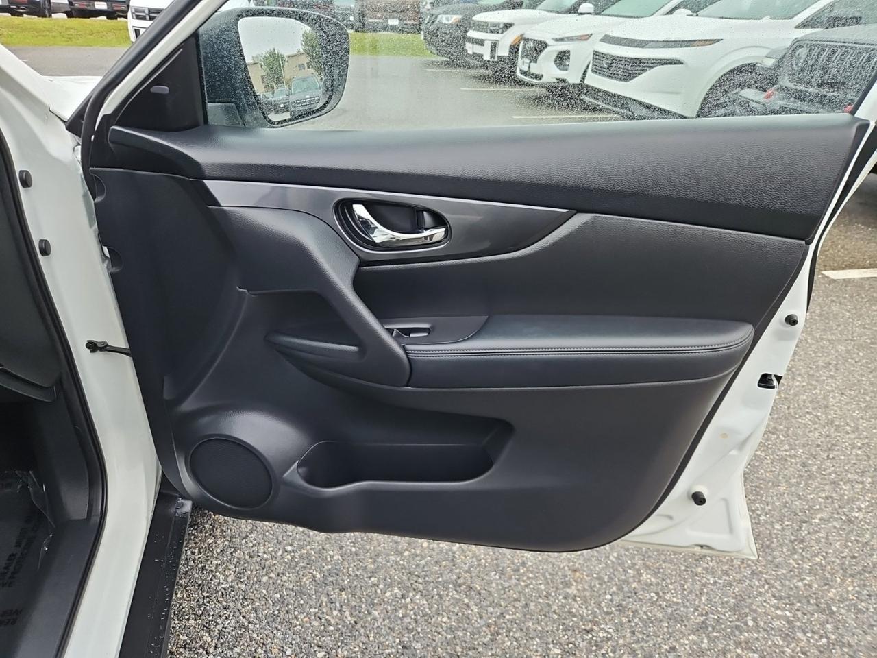 2017 Nissan Rogue SV Waldorf MD