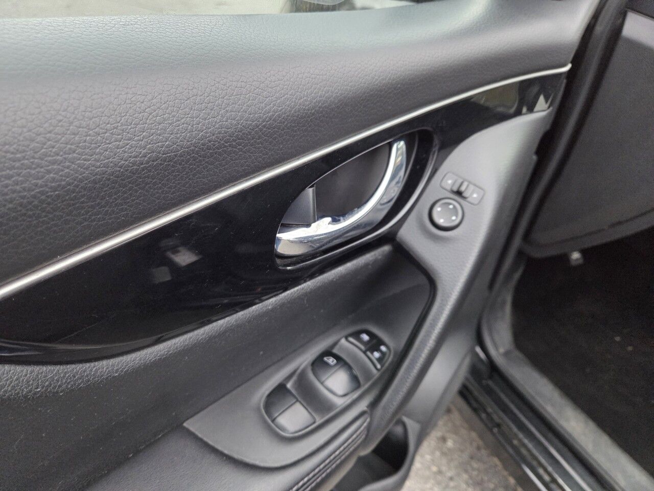 2017 Nissan Rogue Sport SL Charlton MA