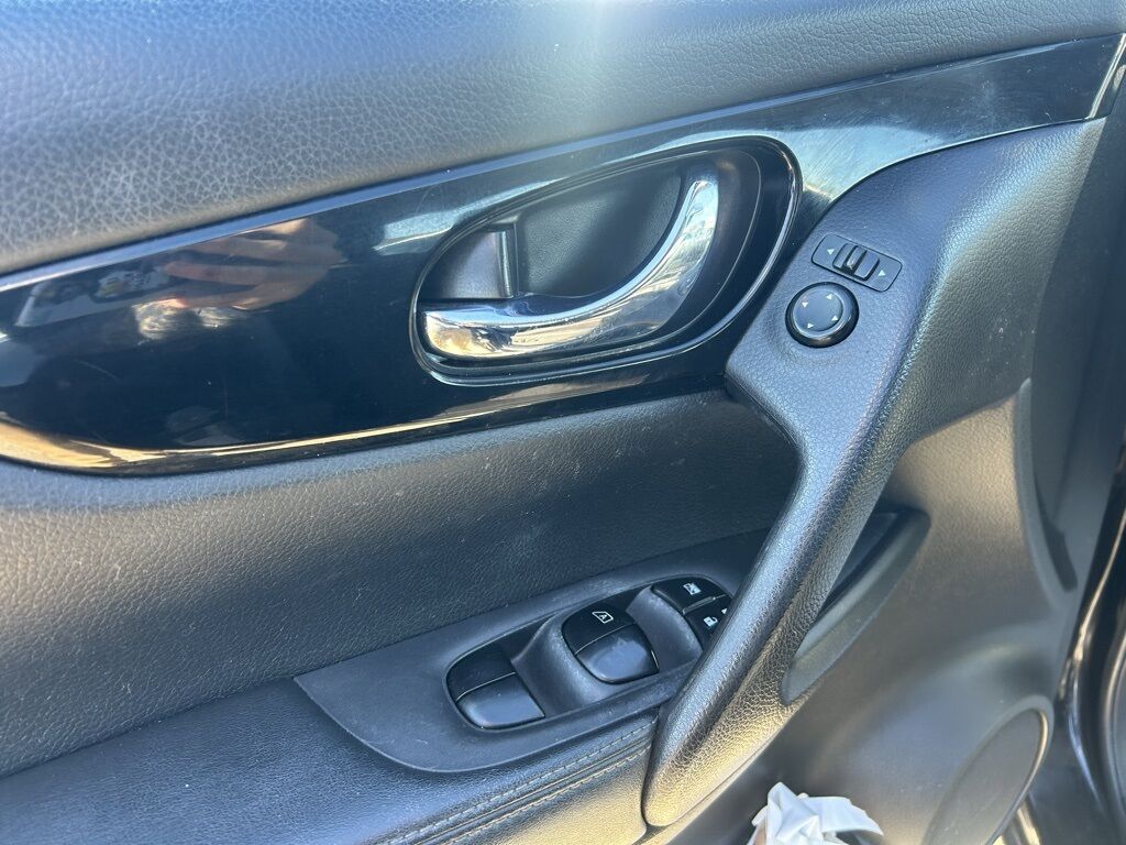 2017 Nissan Rogue Sport SV Crestwood KY