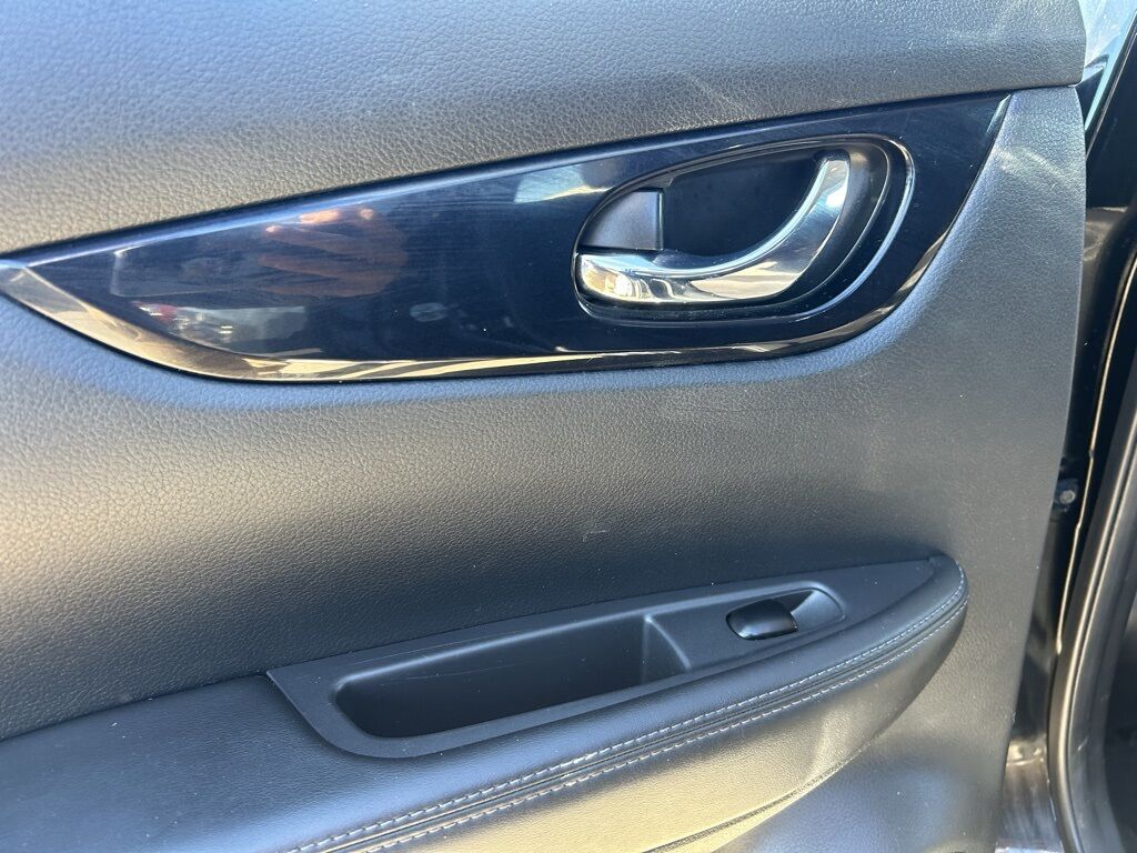 2017 Nissan Rogue Sport SV Crestwood KY