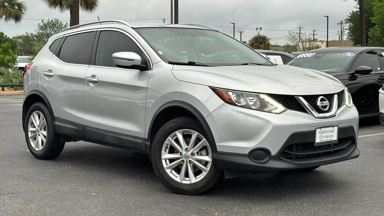 2017 Nissan Rogue Sport SV