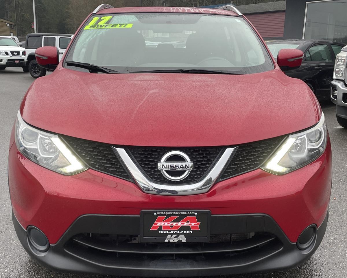 2017 Nissan Rogue Sport SV Sport Utility 4D