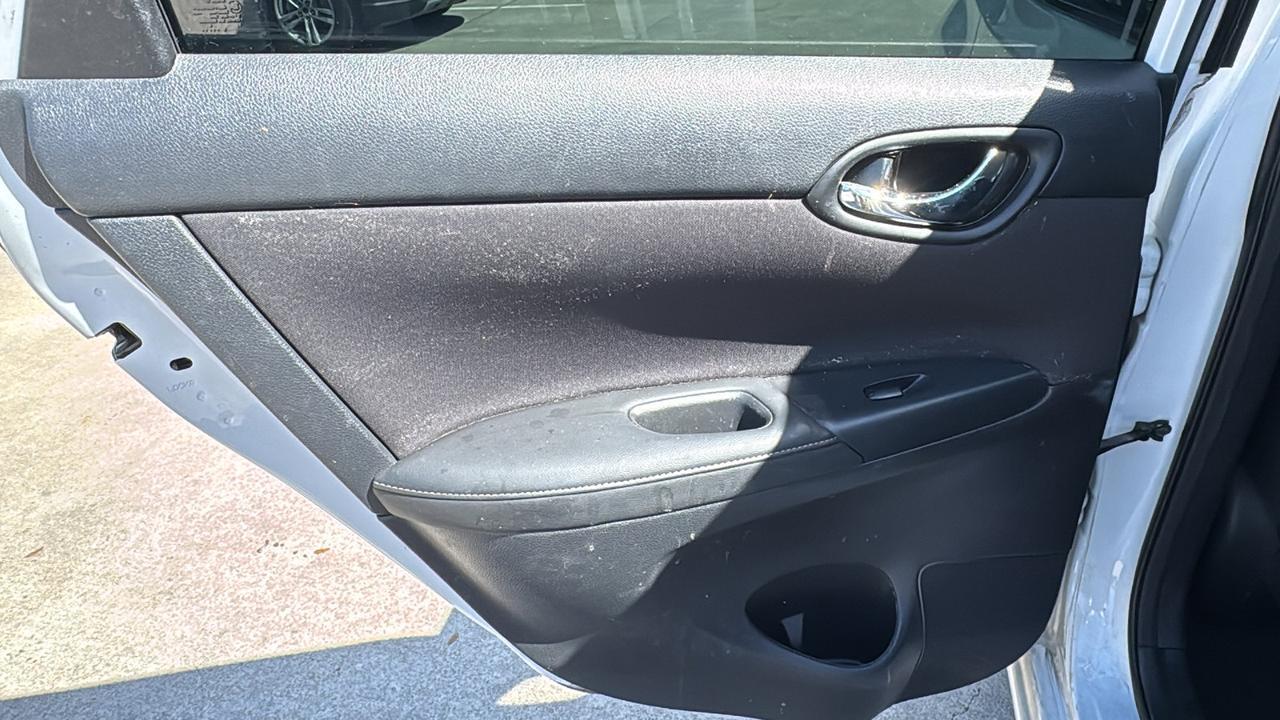 2017 Nissan Sentra S  Selma TX