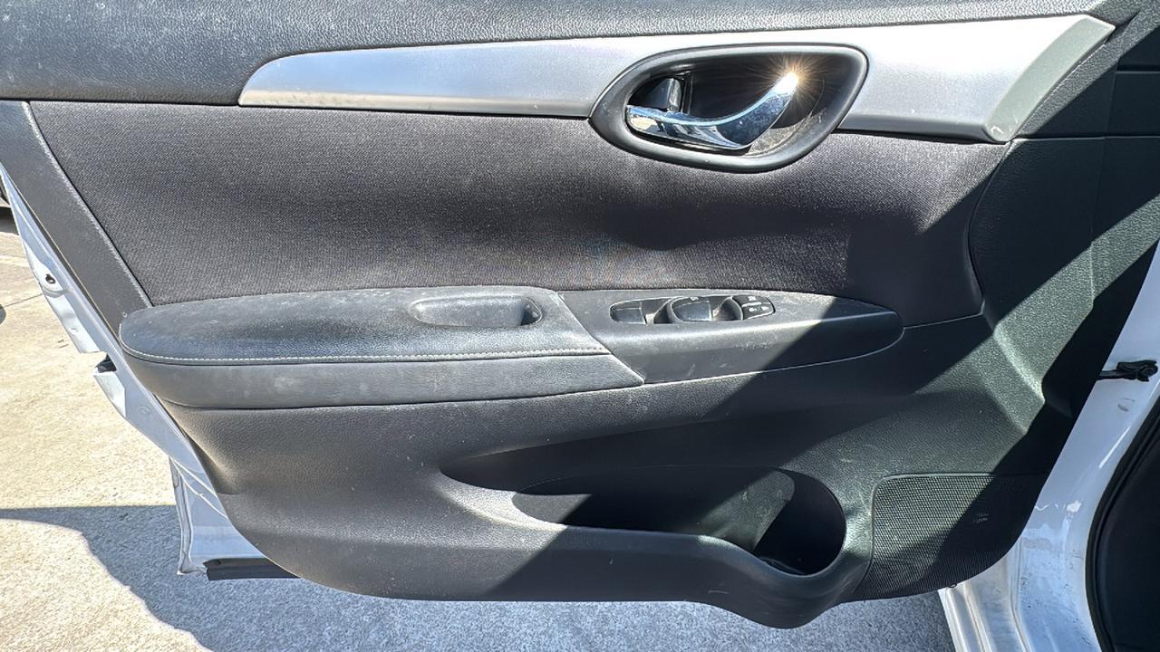 2017 Nissan Sentra S  Selma TX