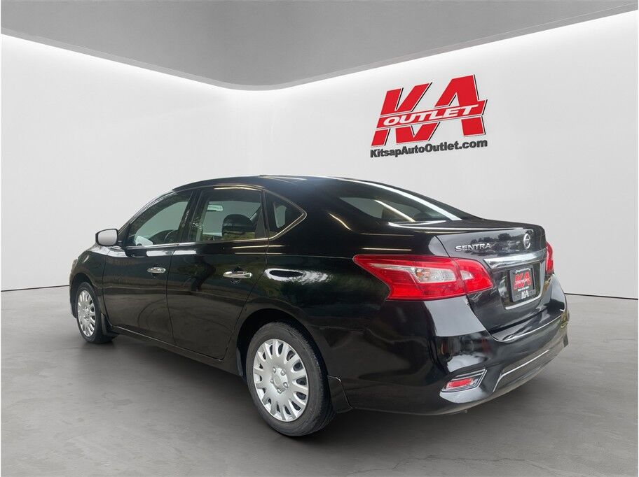 2017 Nissan Sentra S Sedan 4D