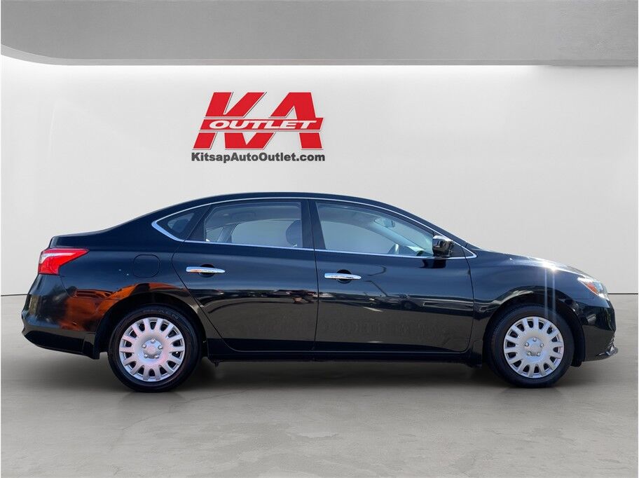 2017 Nissan Sentra S Sedan 4D