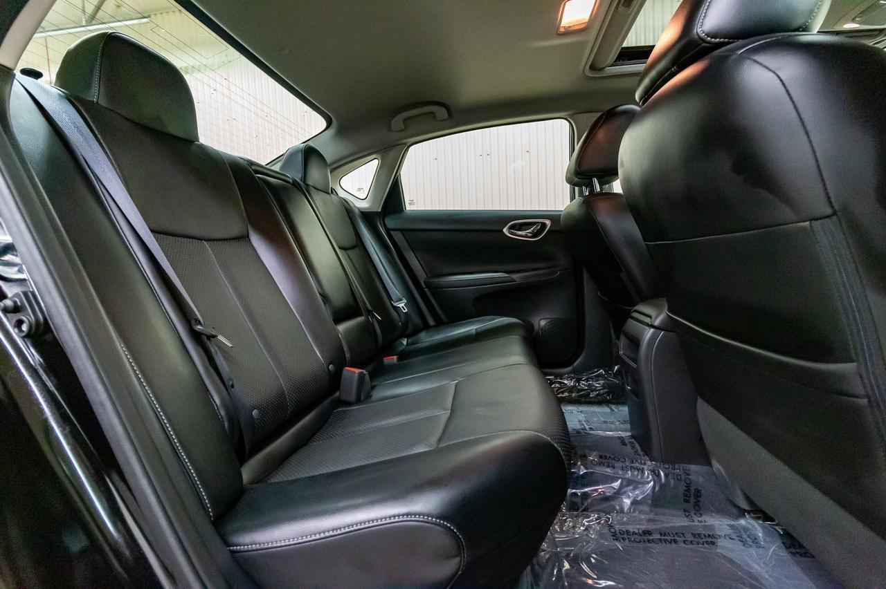 2017 Nissan Sentra SL Leather Roof Nav BCam Red Deer AB