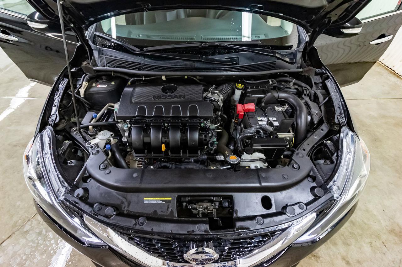 2017 Nissan Sentra SL Leather Roof Nav BCam Red Deer AB