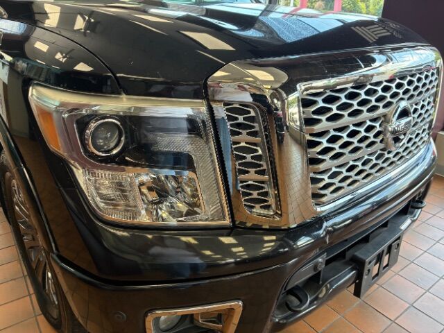 2017 Nissan TITAN Platinum Reserve