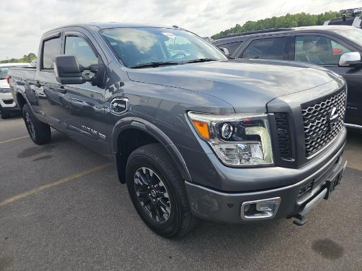 2017 Nissan TITAN XD PRO-4X Diesel