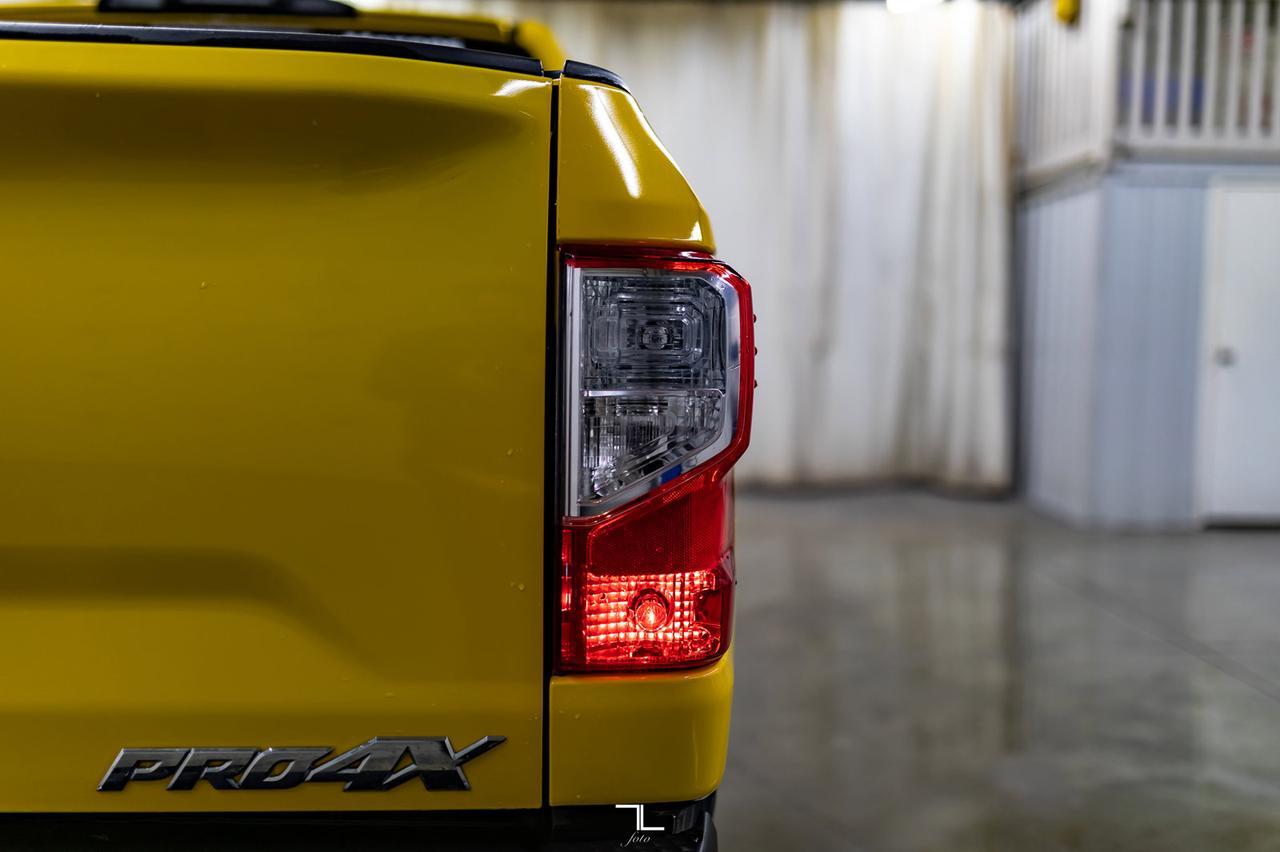 2017 Nissan Titan 4x4 Crew Cab Pro-4X Leather Nav BCam Red Deer AB