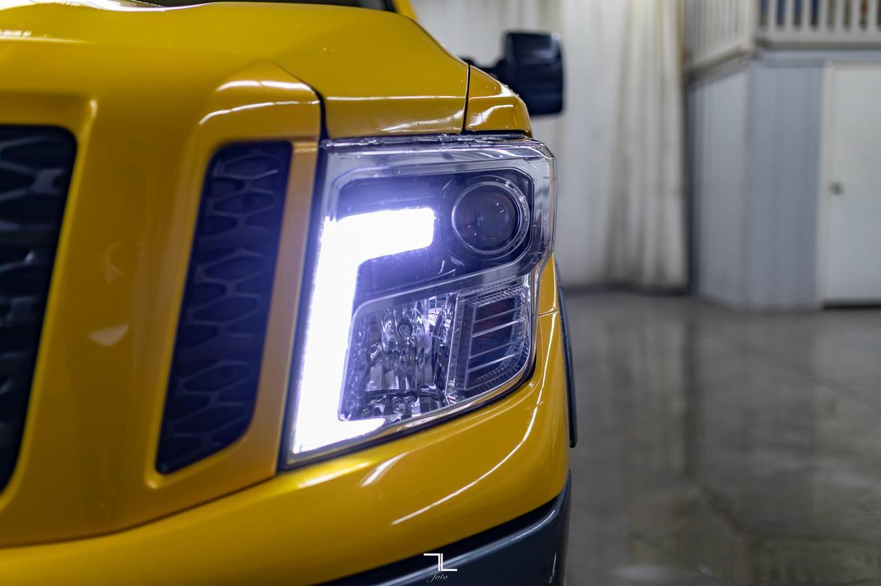 2017 Nissan Titan 4x4 Crew Cab Pro-4X Leather Nav BCam Red Deer AB